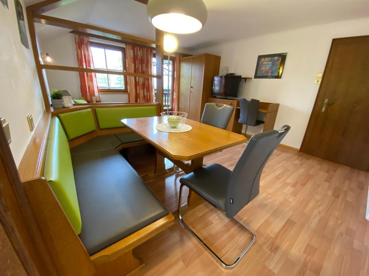 Alpenblick Apartment *